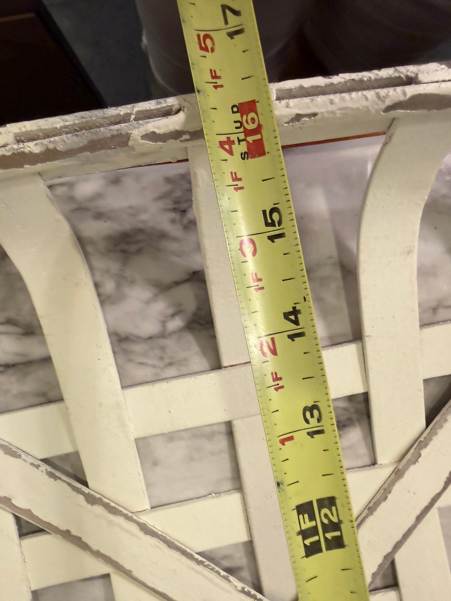 White Distressed Tobacco Basket