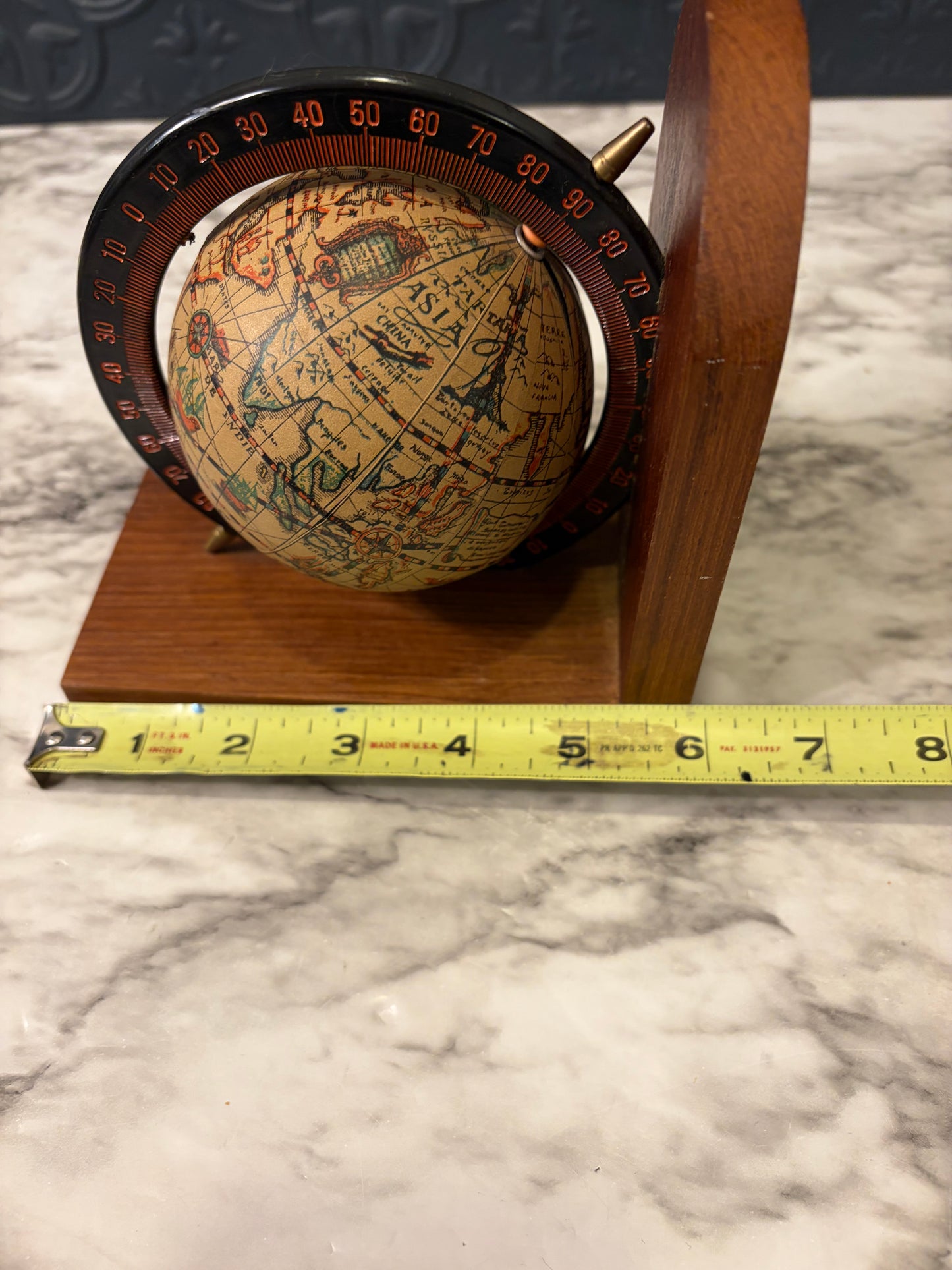5.5" x 6" Globe Bookend Only One