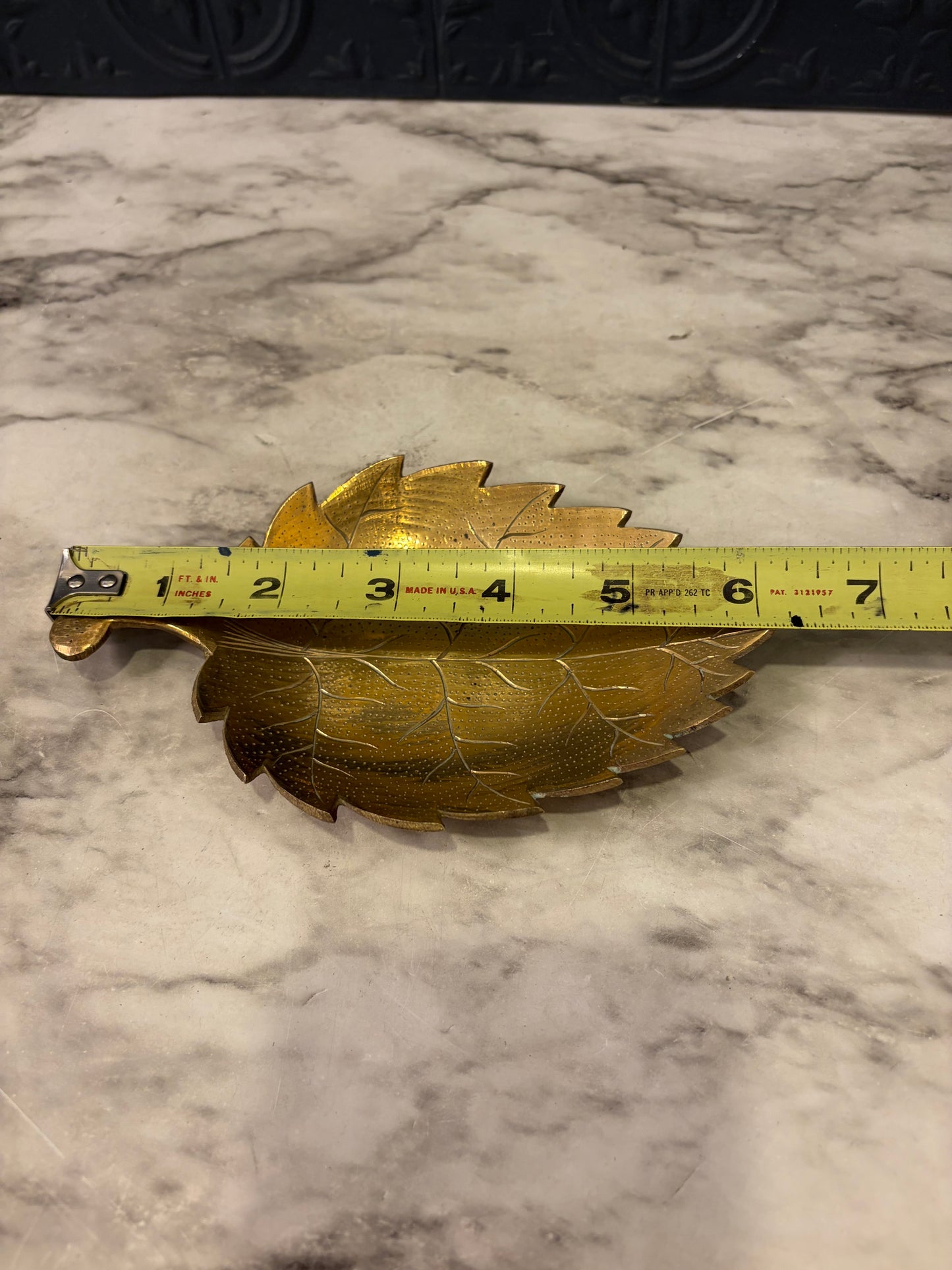 Brass Leaf Dish Veining Detail