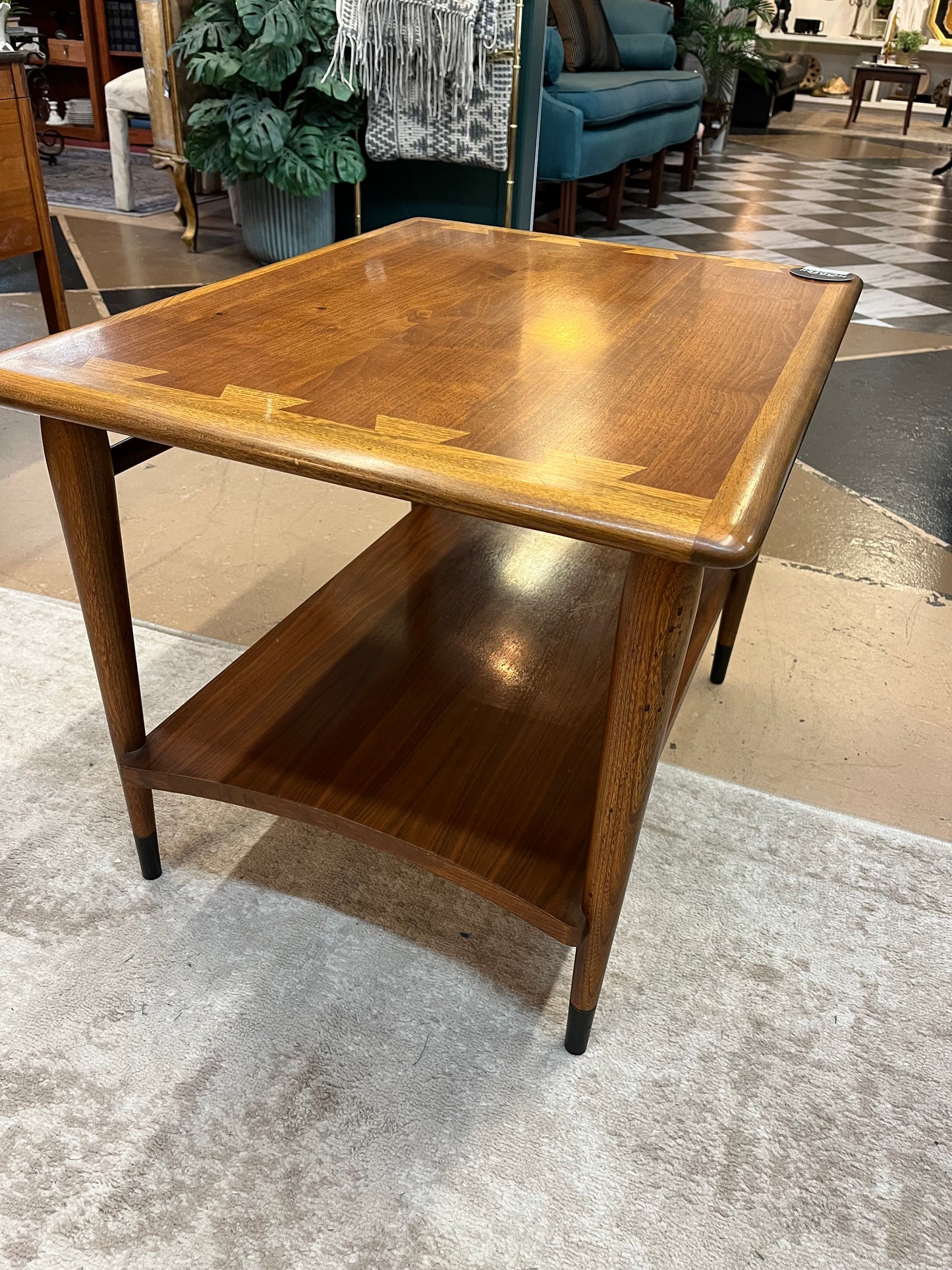 MCM Lane Acclaim Side Table Maple and Elm