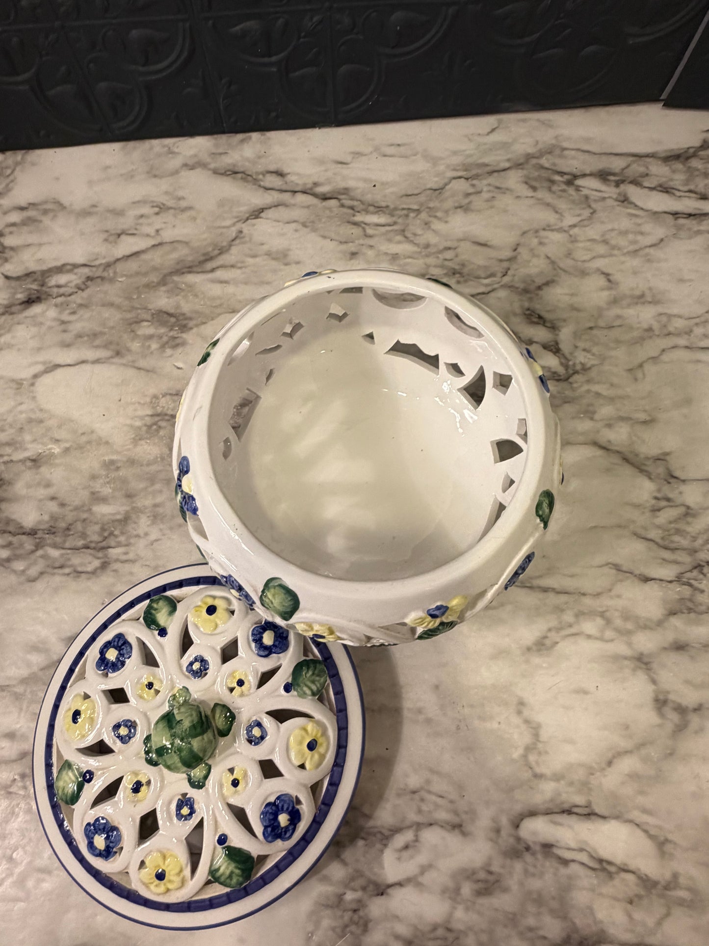 WBI Ceramic Painted Dish with Cutouts
