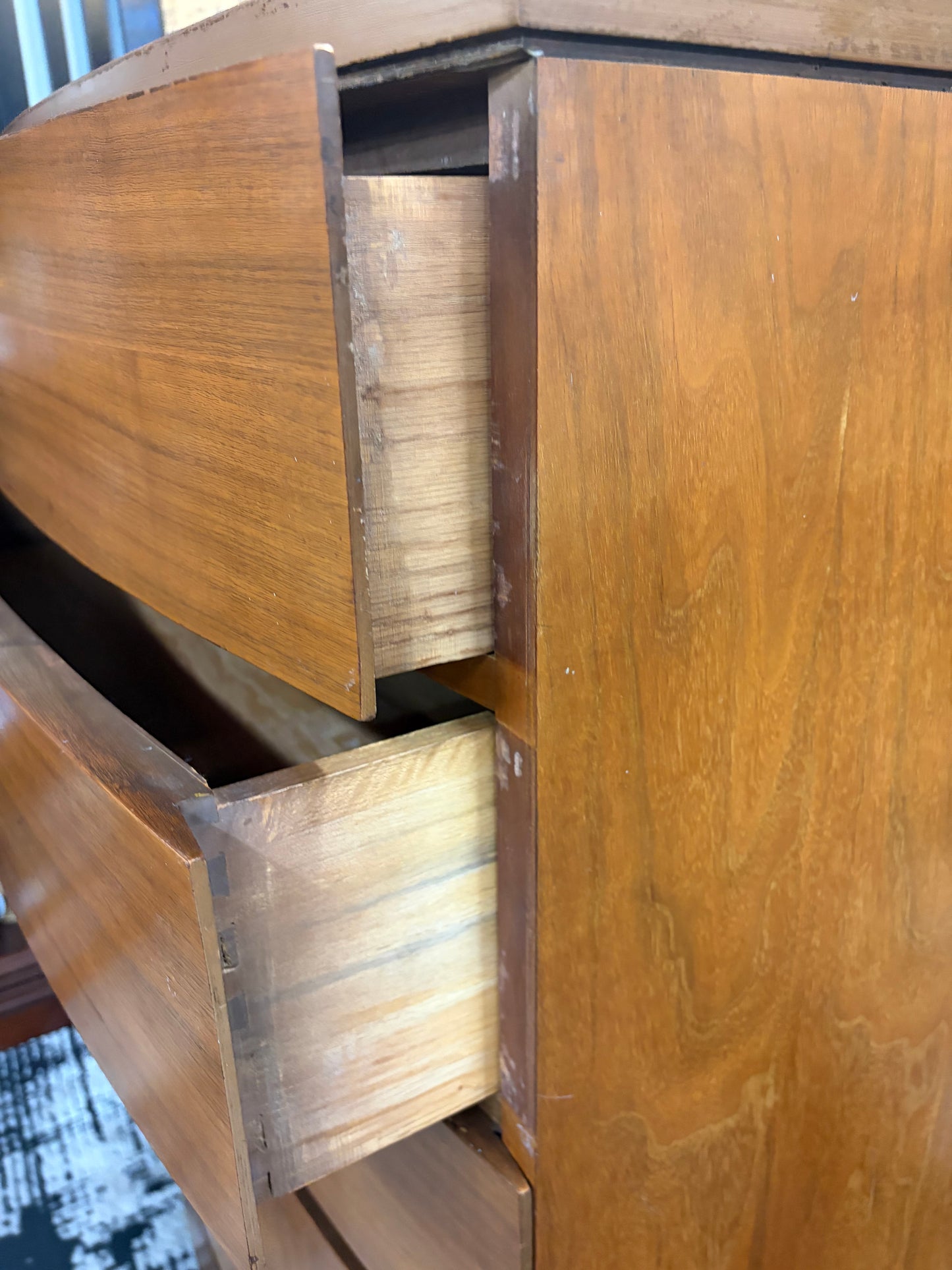 Mid Century 5 Drawer Tall Dresser