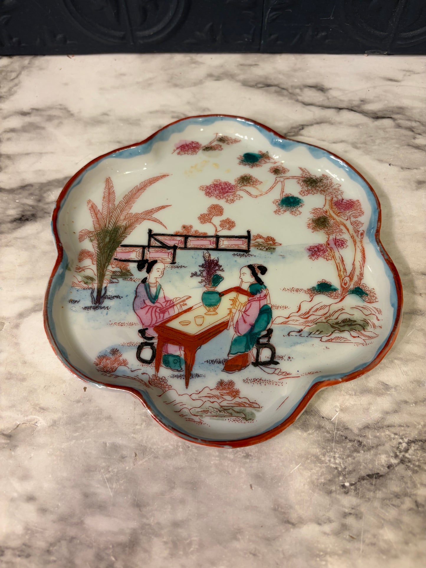 Japanese Hand Painted Scalloped Dish