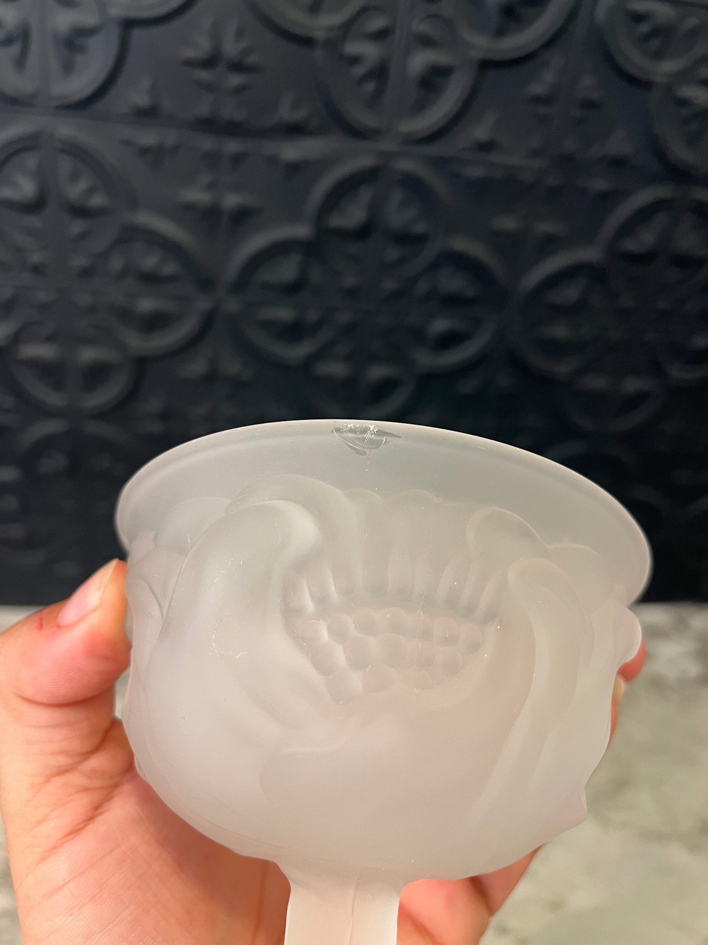 Avon Satin Glass Dessert Cups x6
