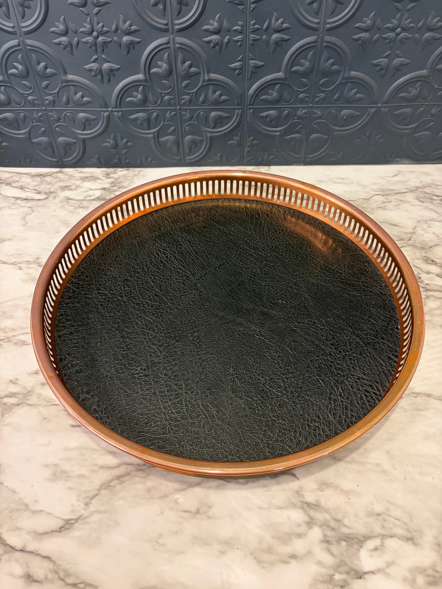 Vintage Coppercraft Guilt 13" Round Tray