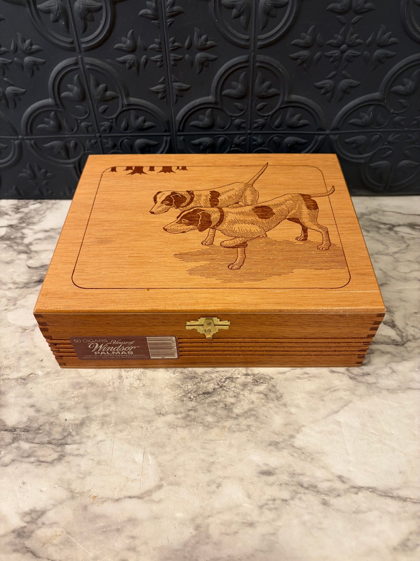House of Windsor Palmas Wooden Cigar Box with Dogs