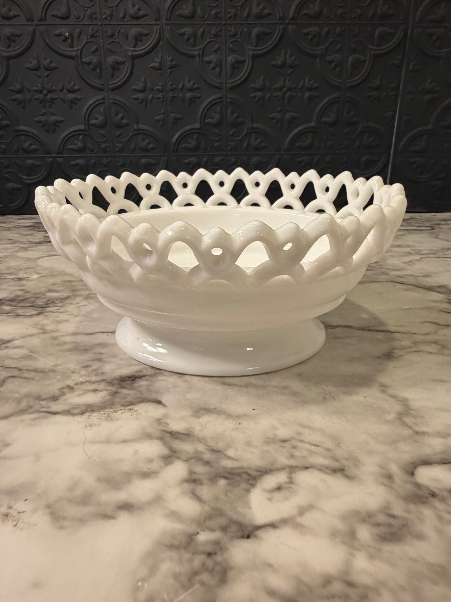 Milk Glass Westmoreland Doric Lace Bowl