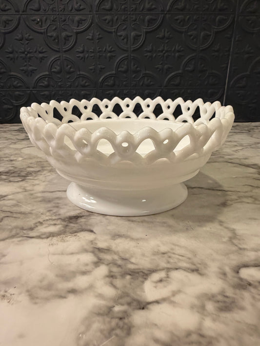 Milk Glass Westmoreland Doric Lace Bowl
