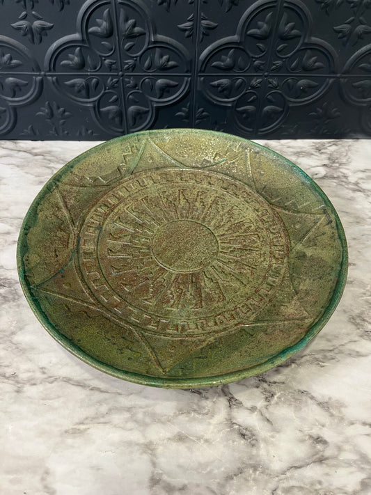 Stone Art Green Pottery Plate