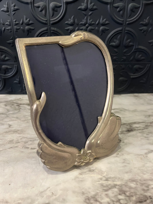 Tarnish Resistant Swan Frame