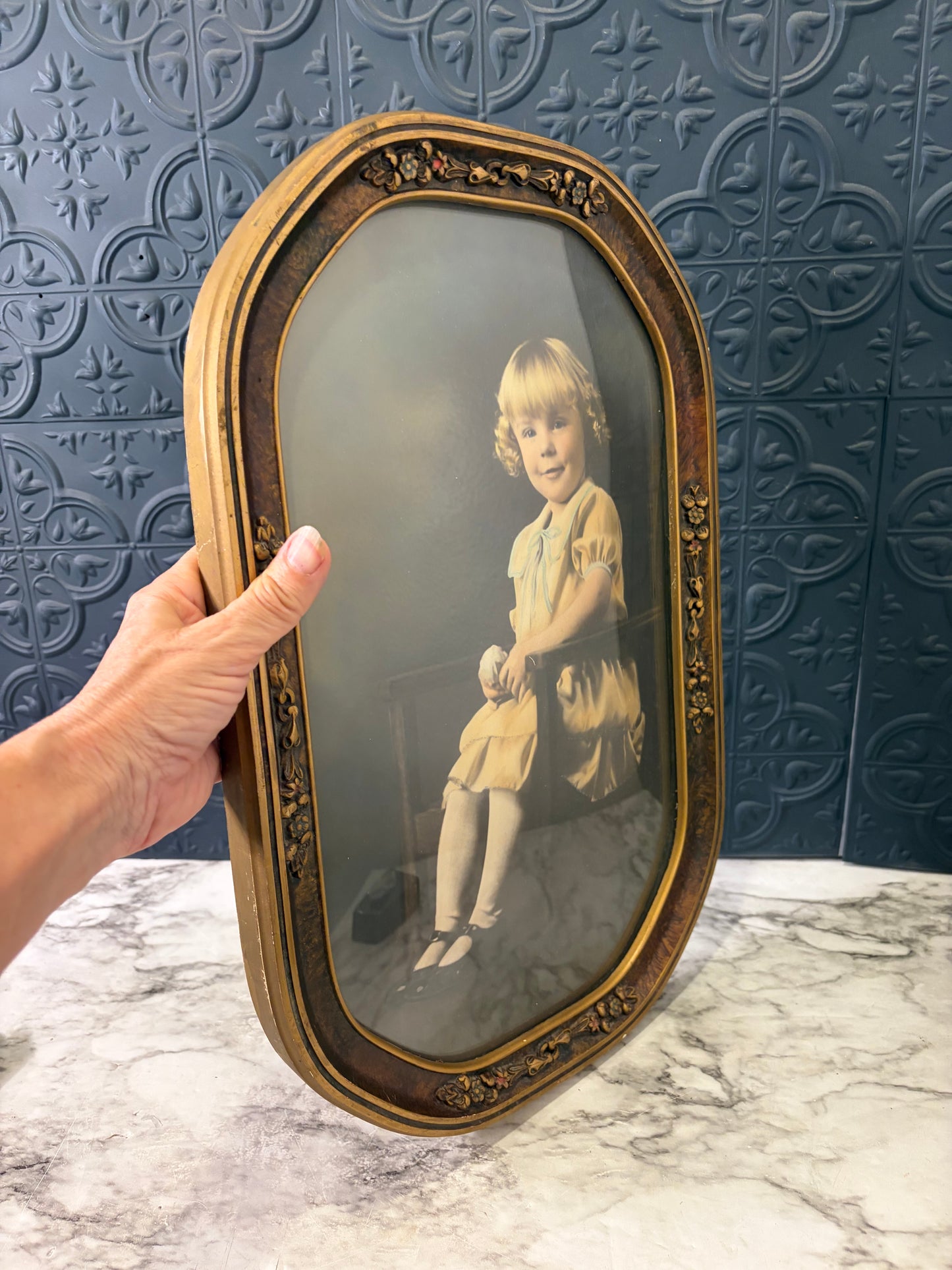 Antique Convex Bubble Frame Portrait in Oval Wood Frame