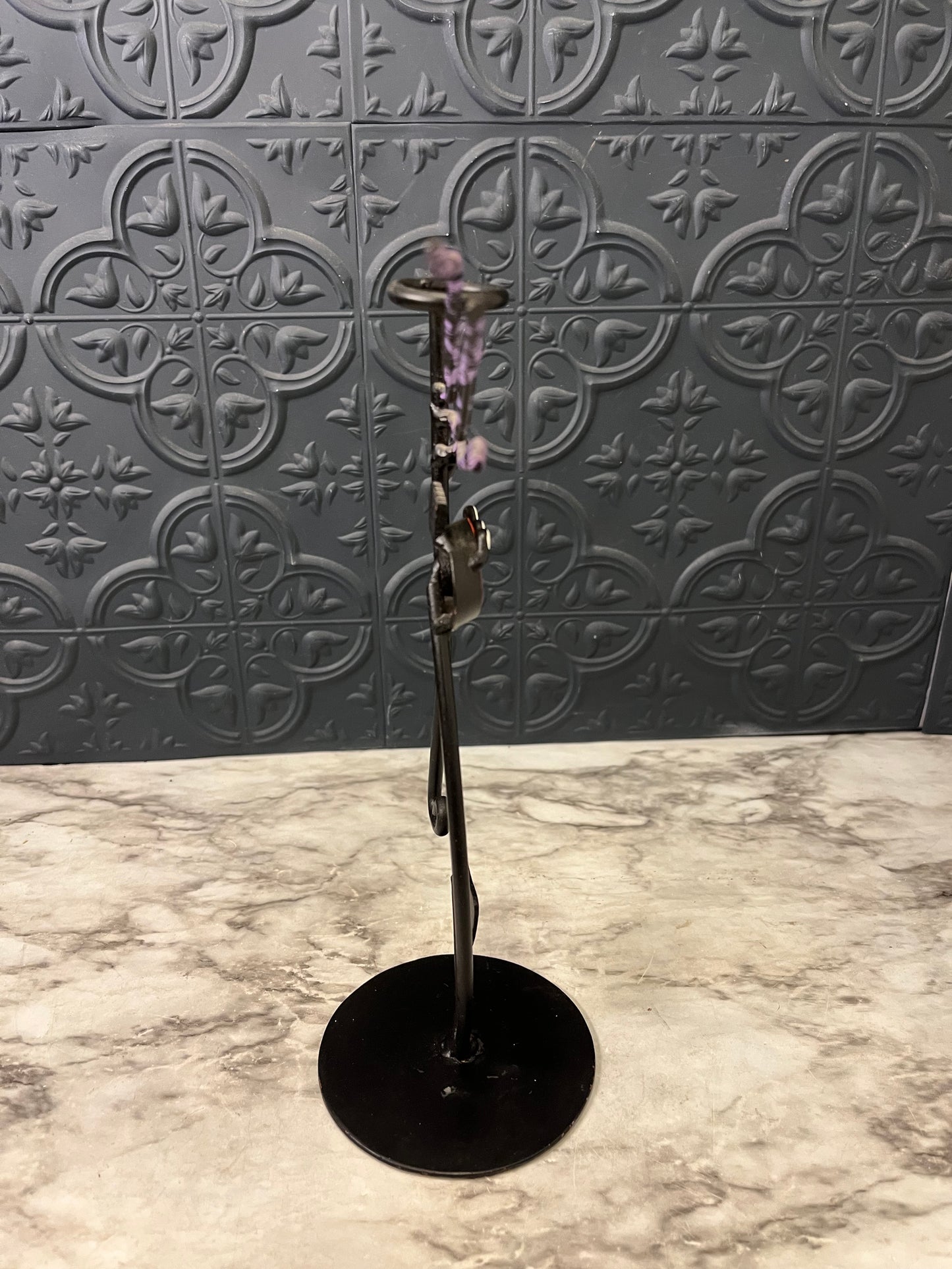 Metal abstract candle holder