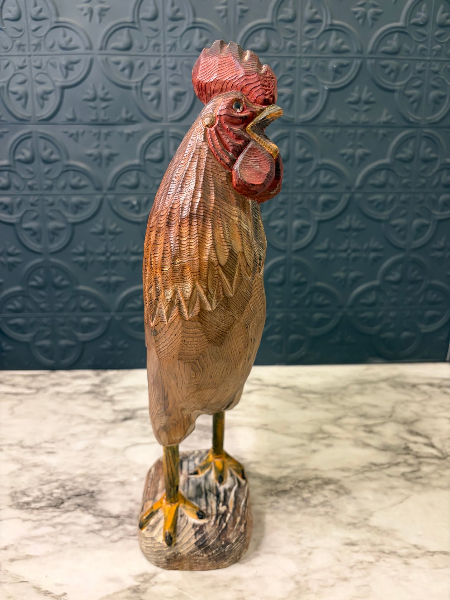 Resin Rooster Decor