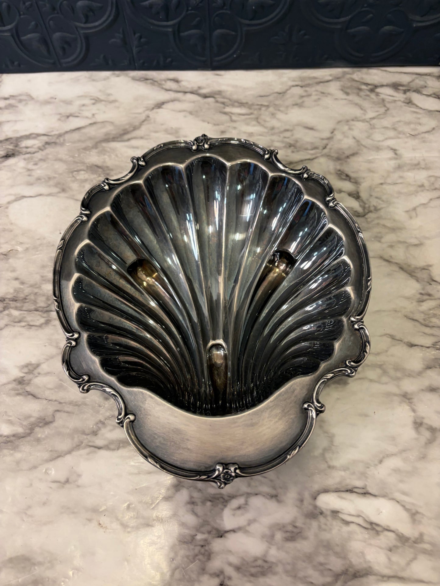 Rogers Bro Reflection Silver Plate Shell Dish