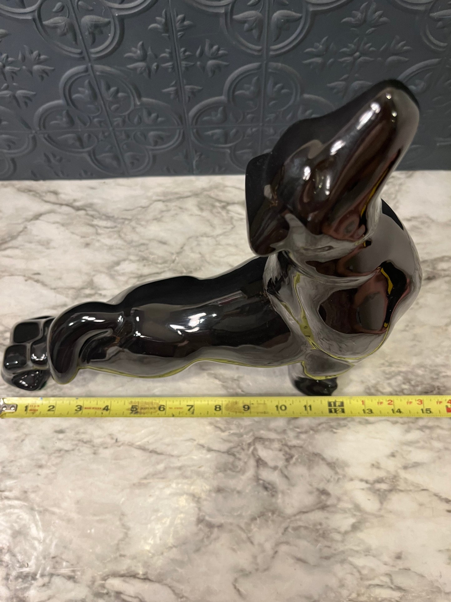Haegar Black Howling Wolf Statue