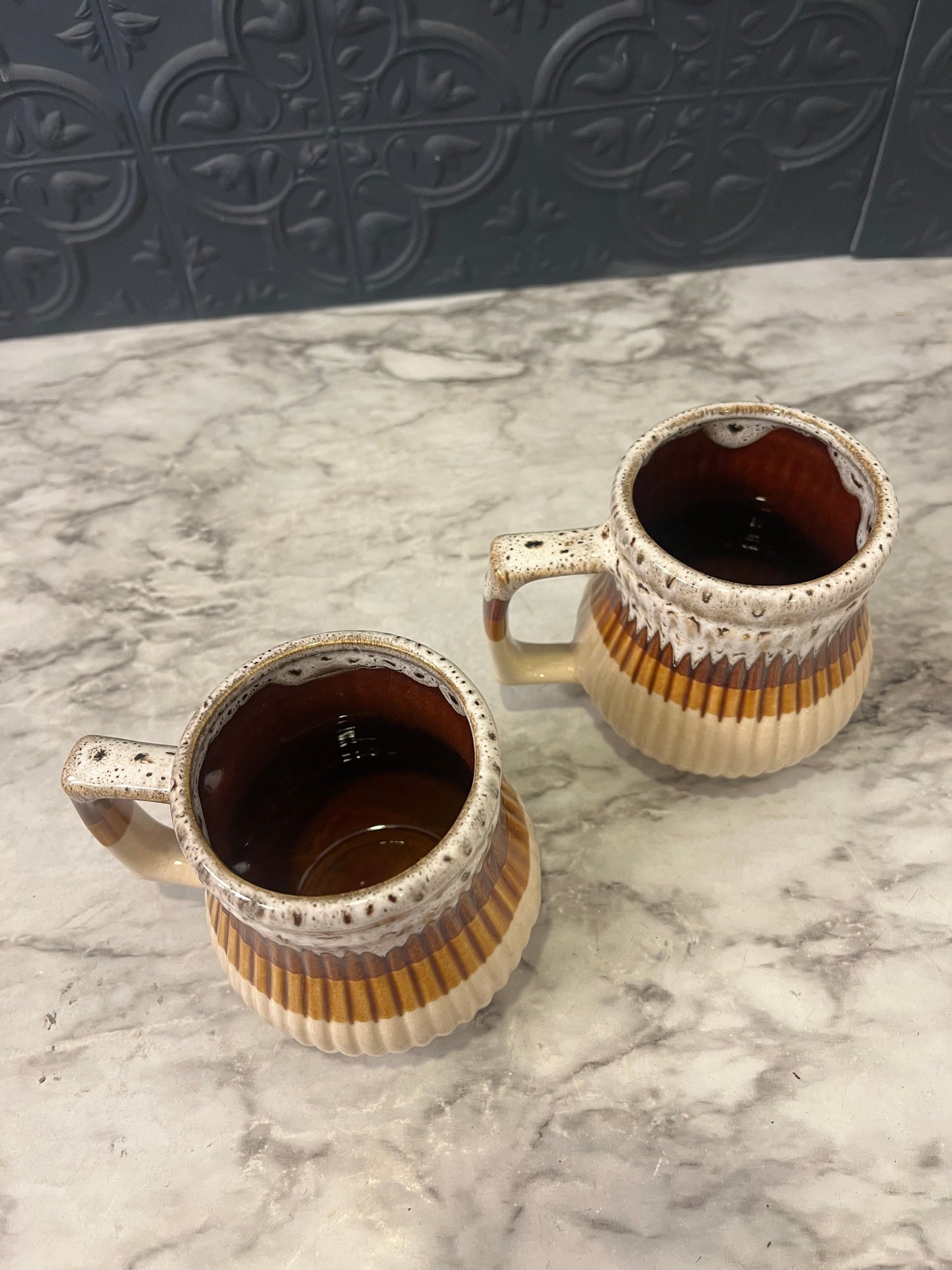 Tri Tone Ridged Mug set of 2