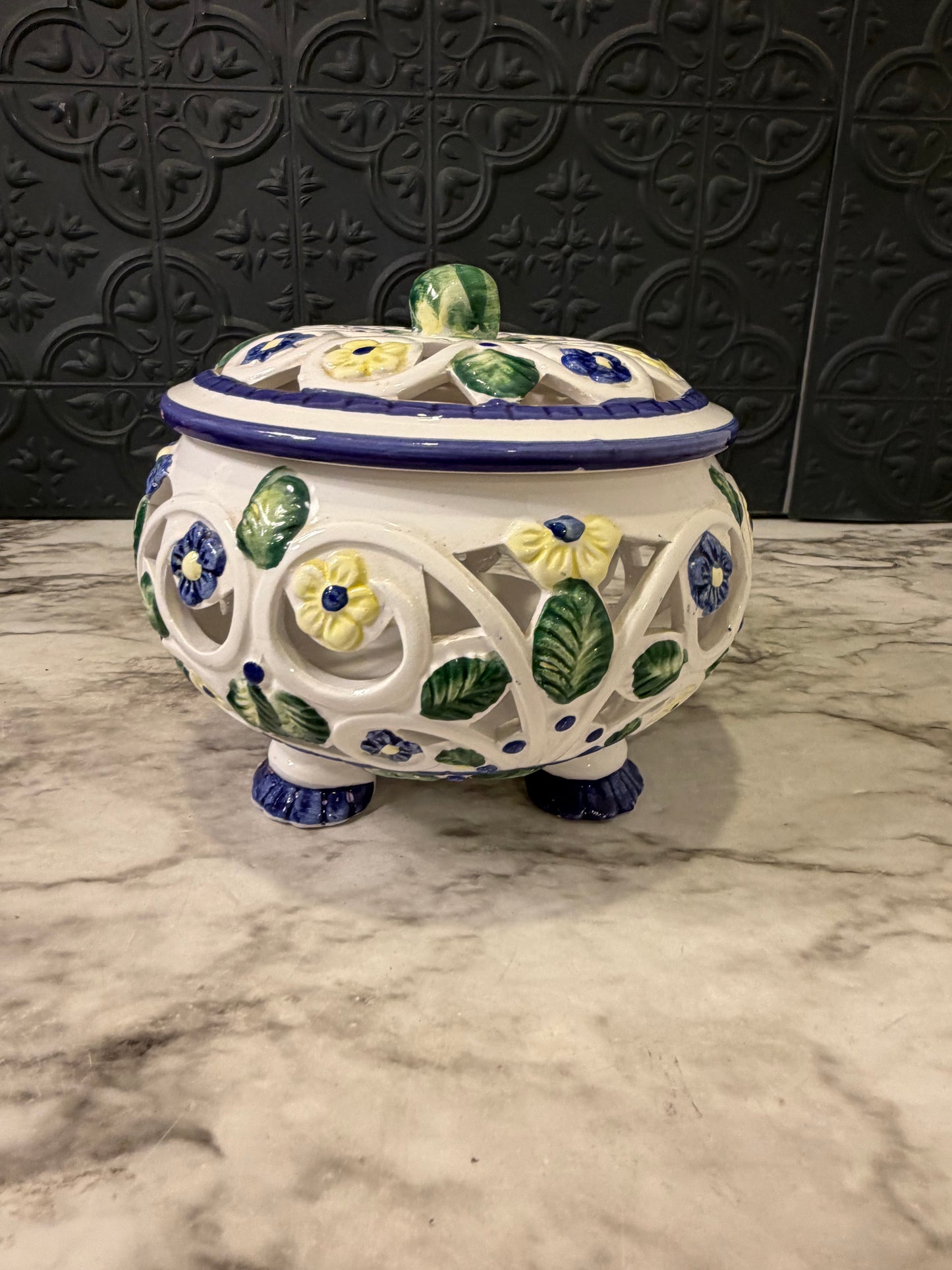 WBI Ceramic Painted Dish with Cutouts