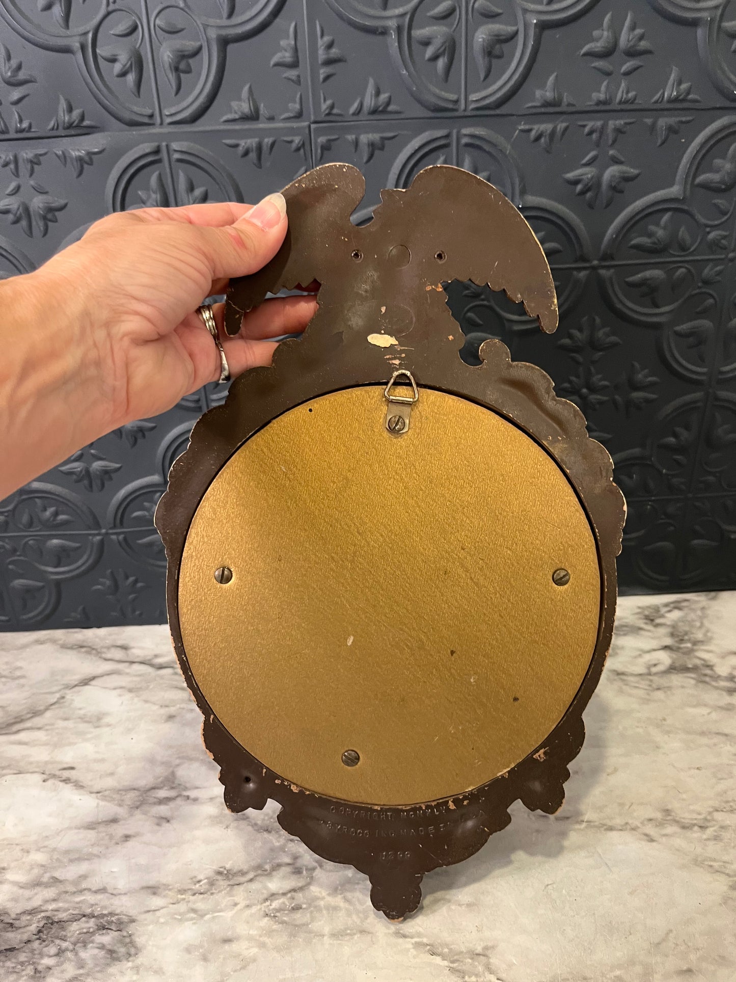 Syroco Bubble Style Mirror with Eagle