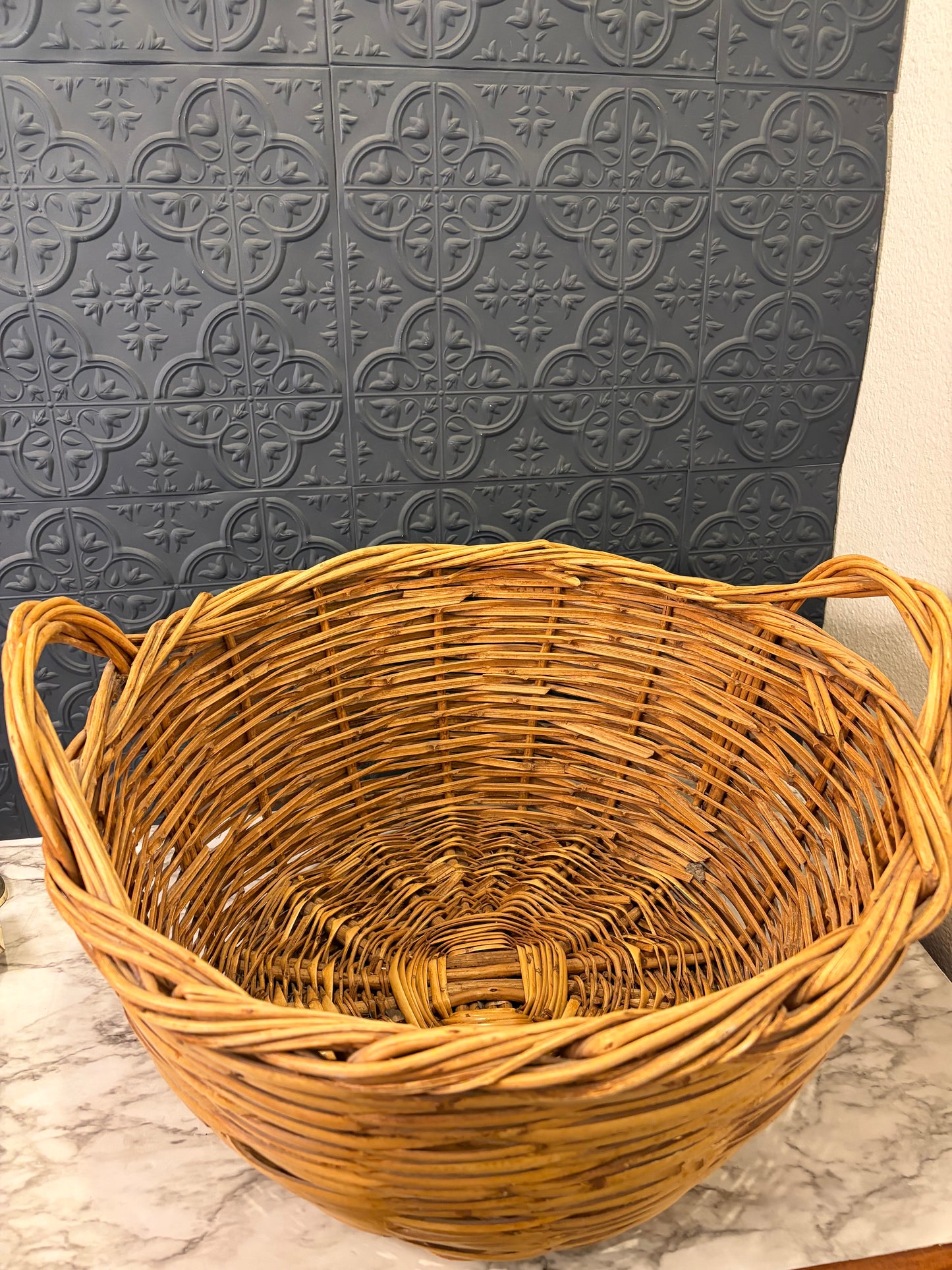 Large Round Basket 20"