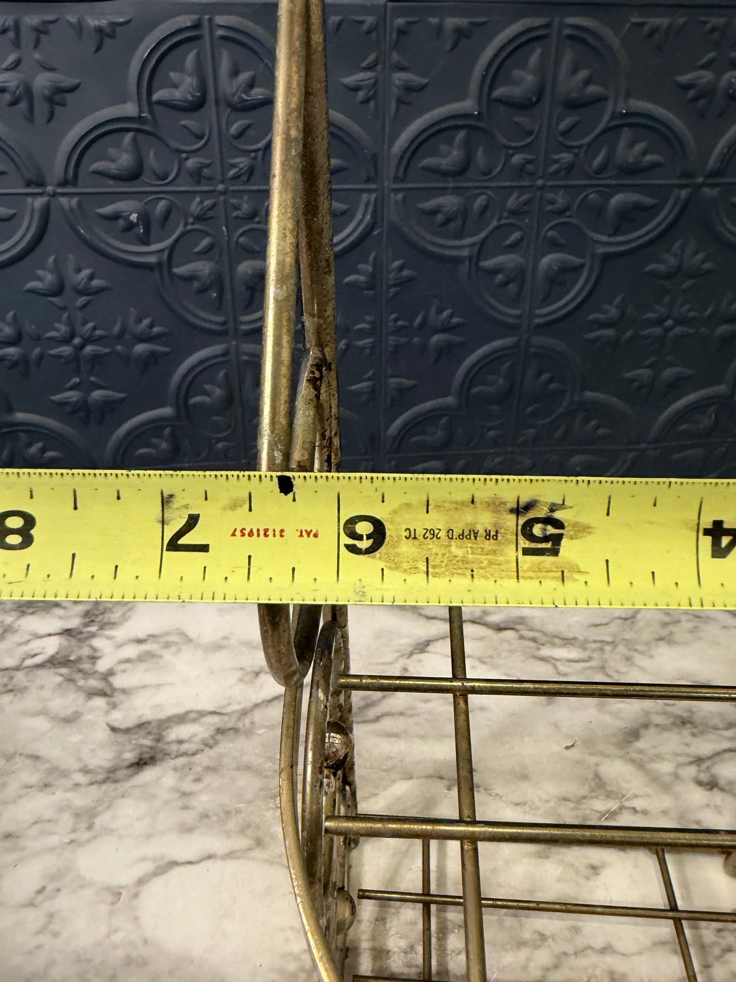 Small Brass 2 Shelf with Heart