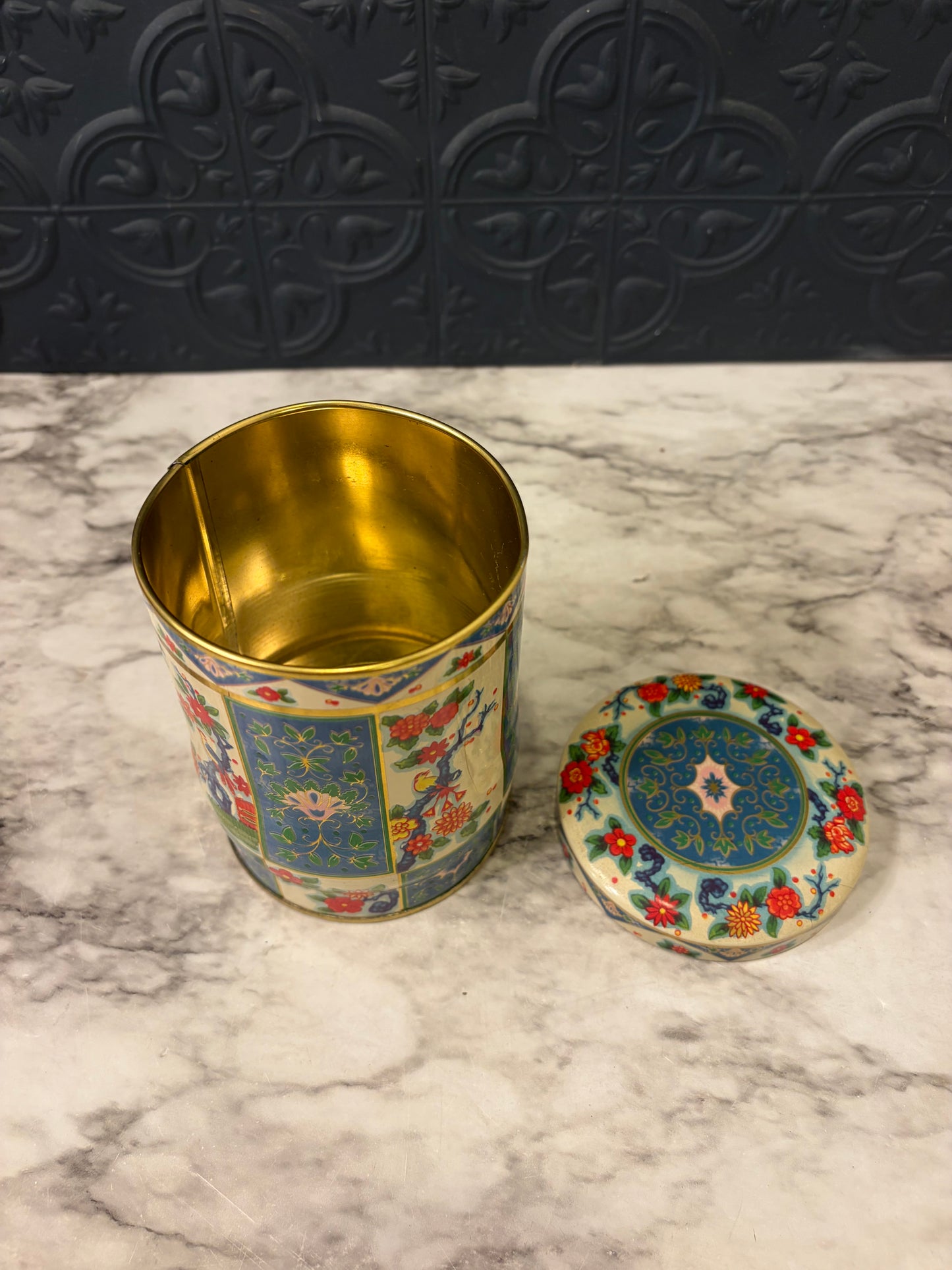 Daher English Tin 4.75"
