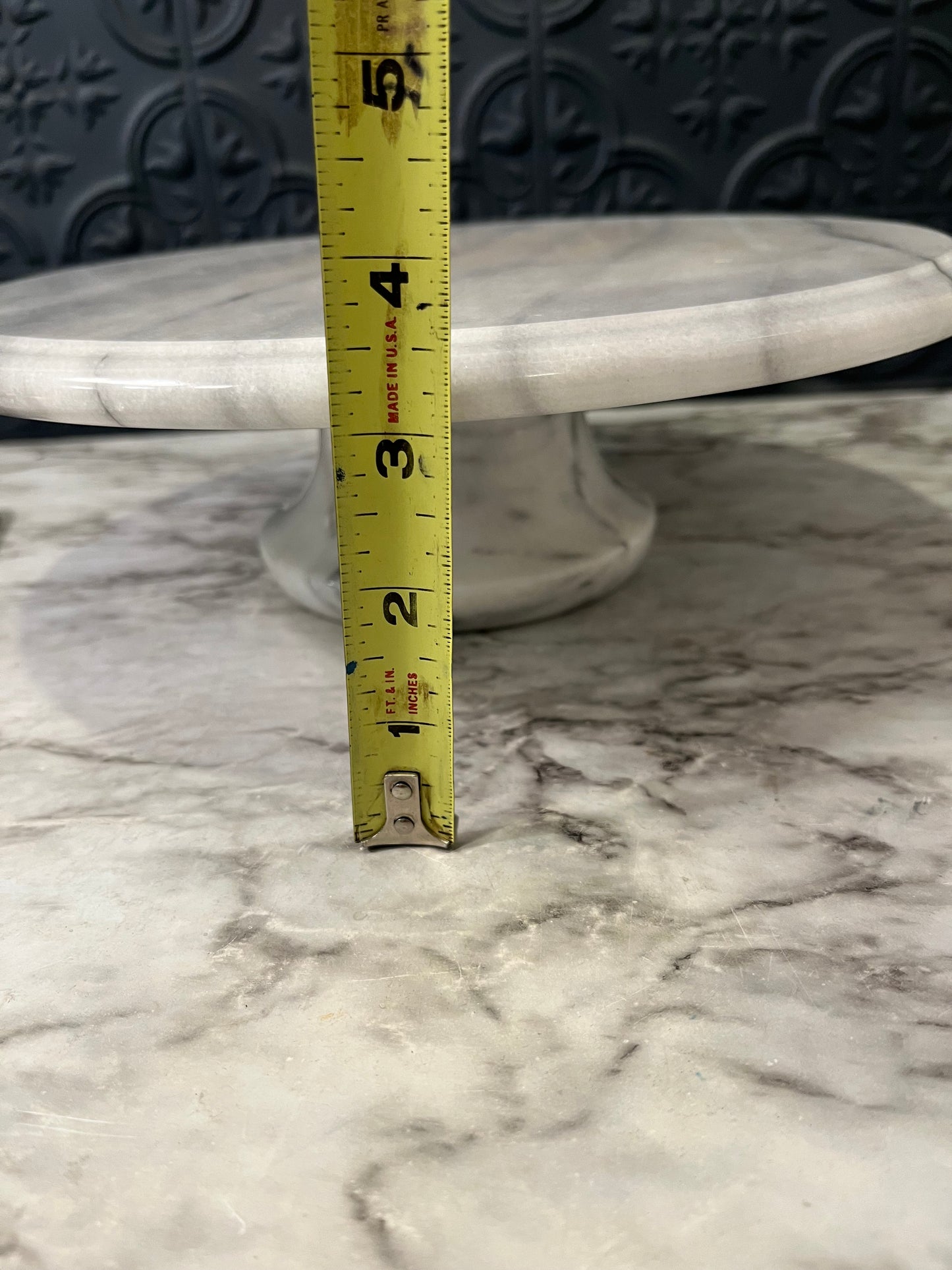 Marble Cake Stand with Cake Knife