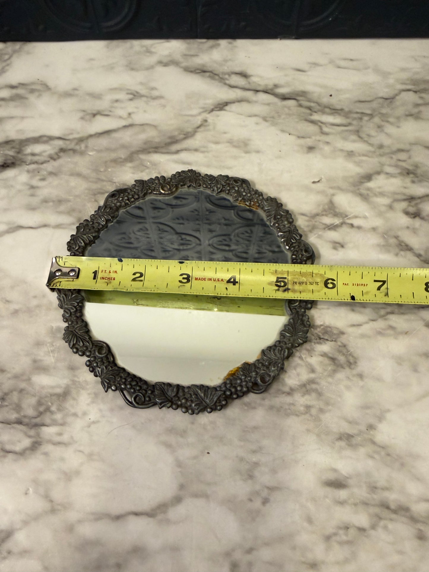Round Mirrored Tray with Grapevine rim
