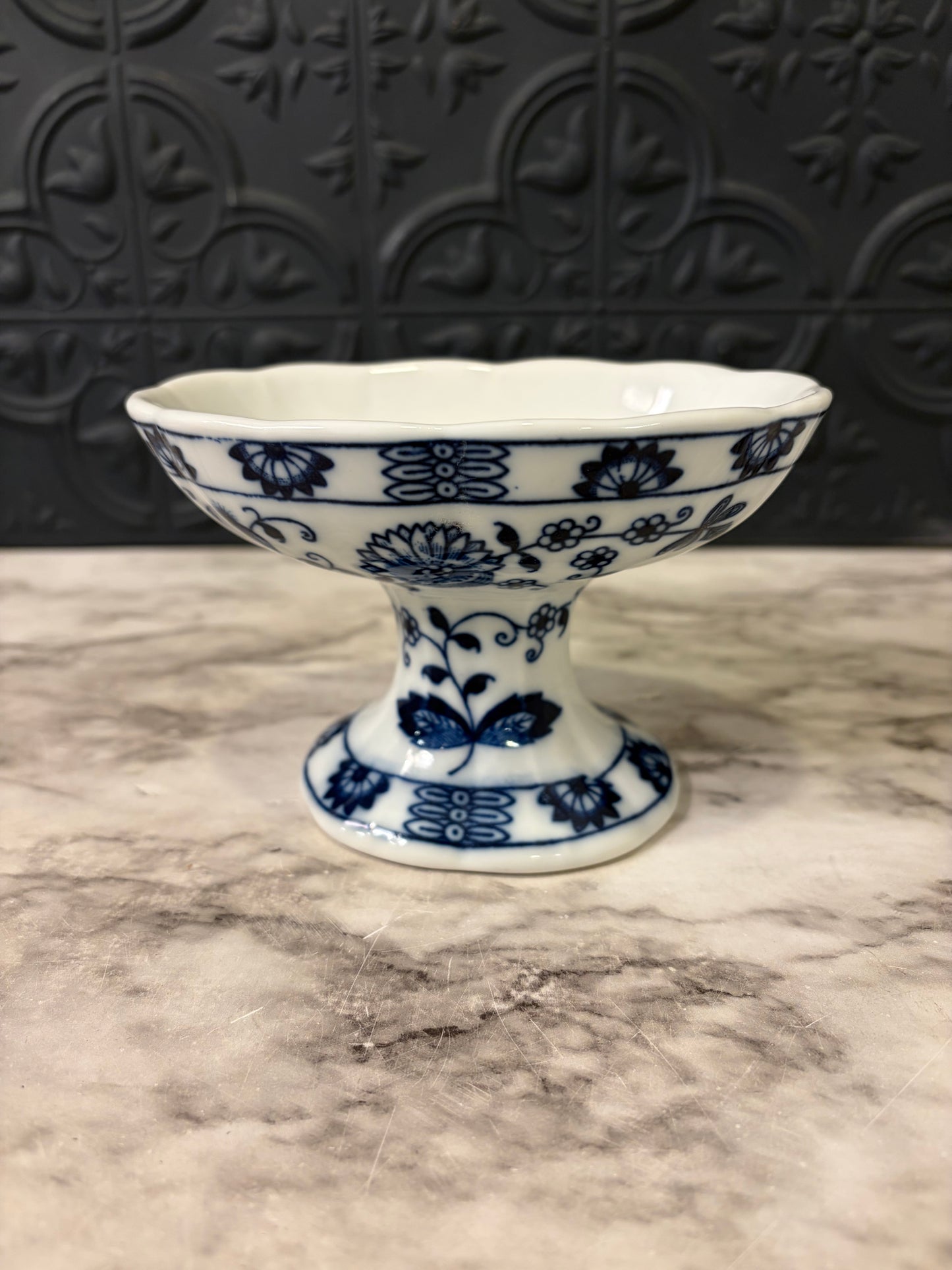 Vienna Woods Blue and White Porcelain soap dish