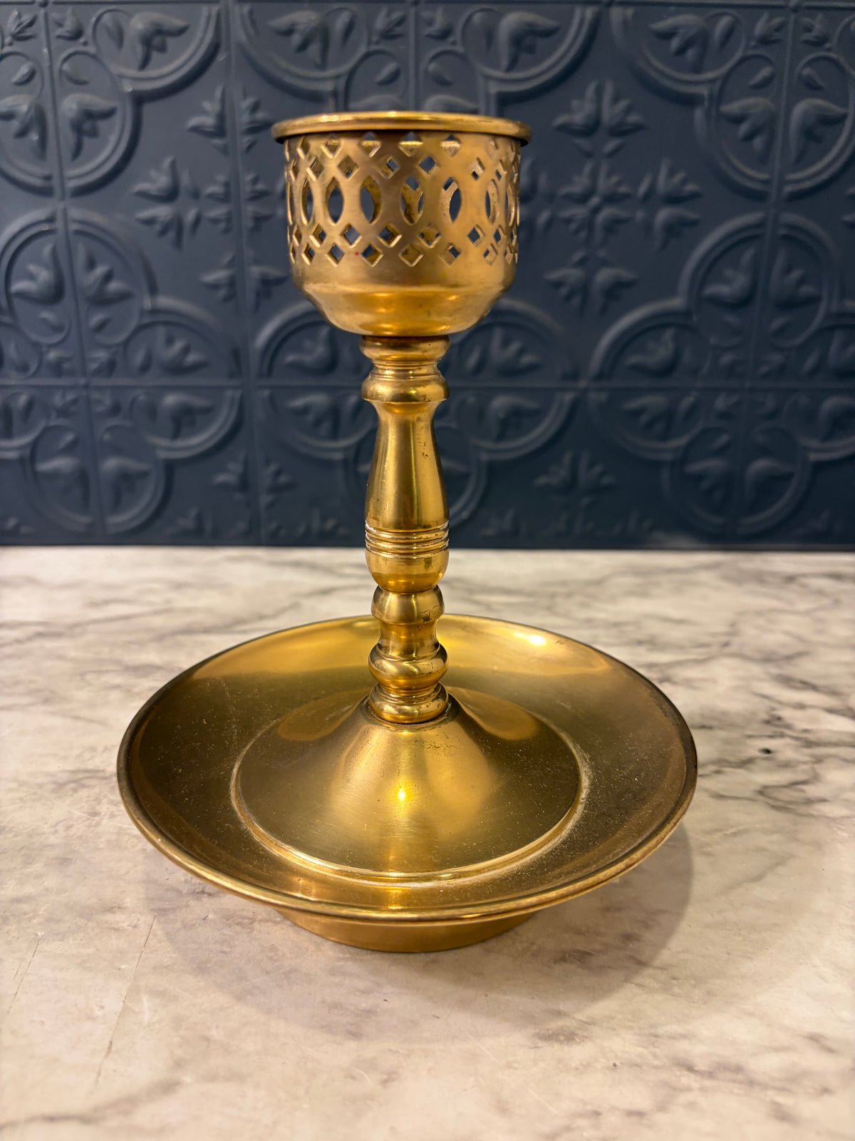 3.25" Small pillar holder with cutouts