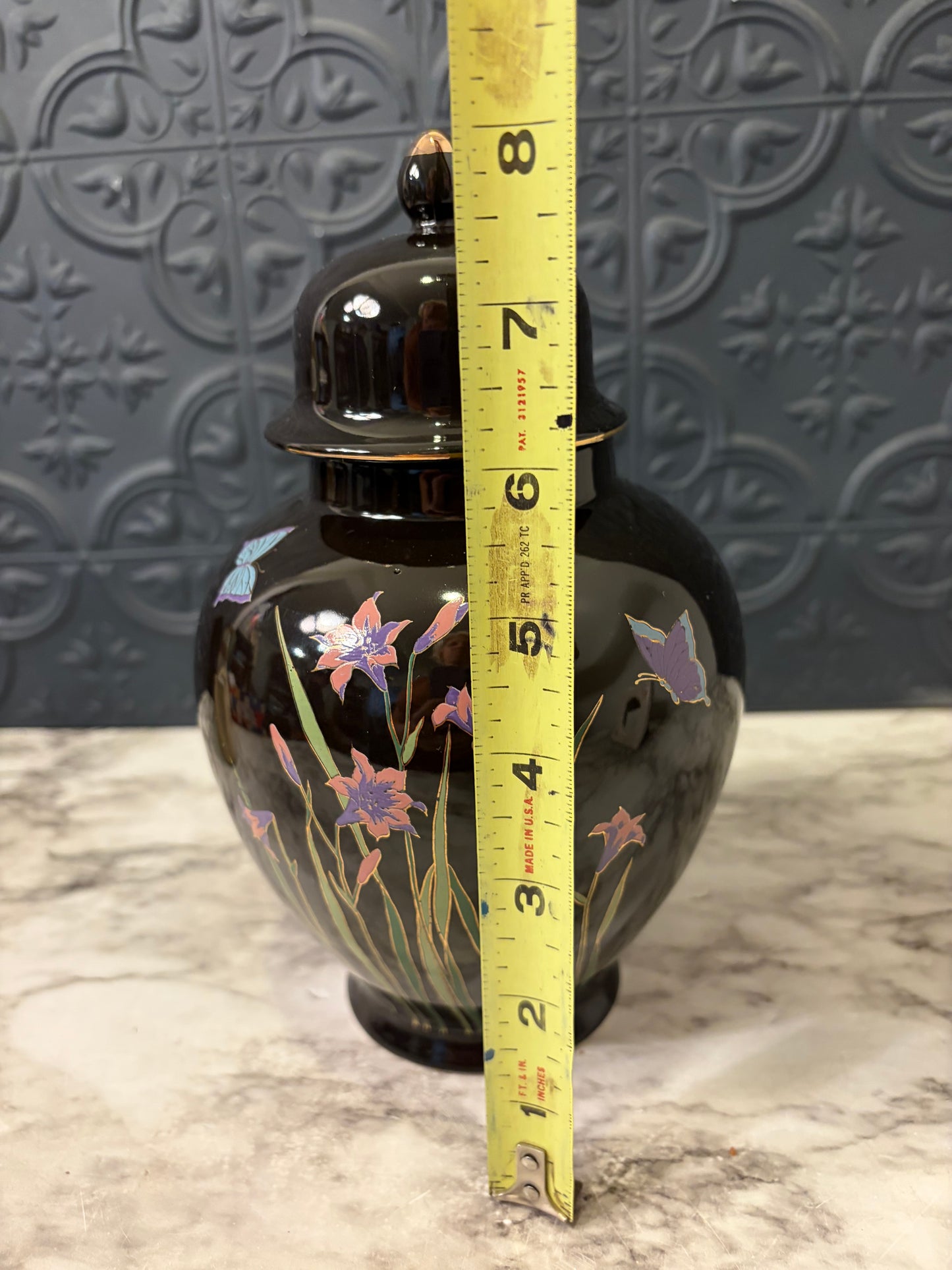 Black Ginger Jar with Lillies 8"