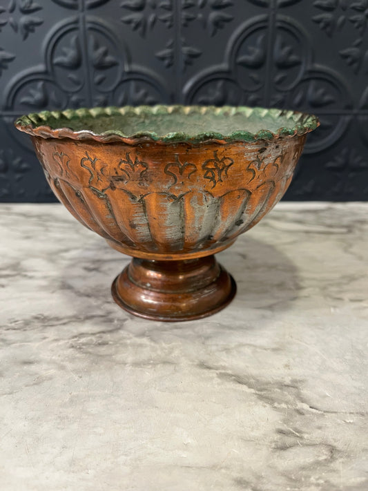 Pewter Washed Copper Bowl with Scallop Edge