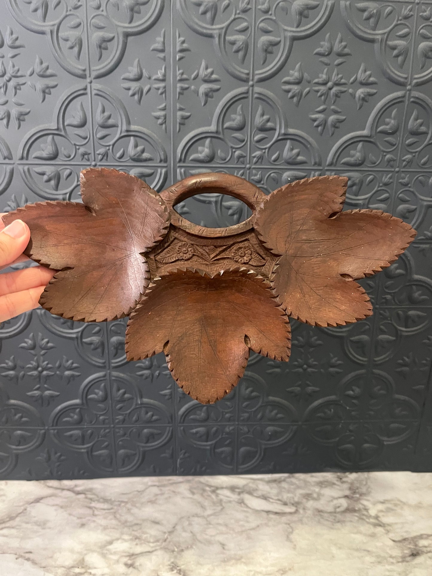 Wood Carved Leaf Tray