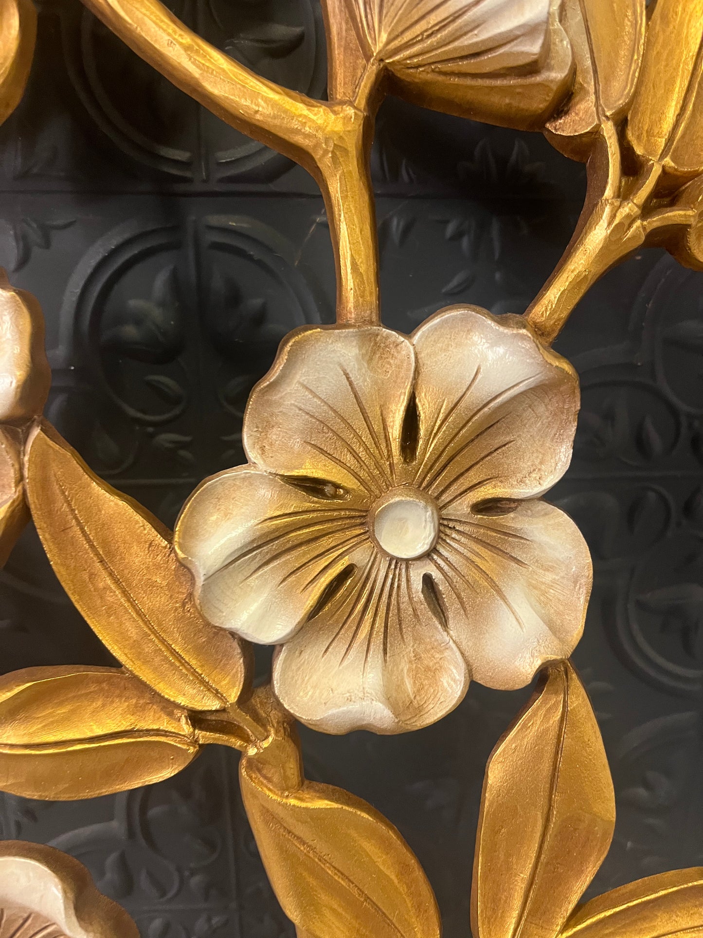 Dart Gold and Cream Dogwood Branch