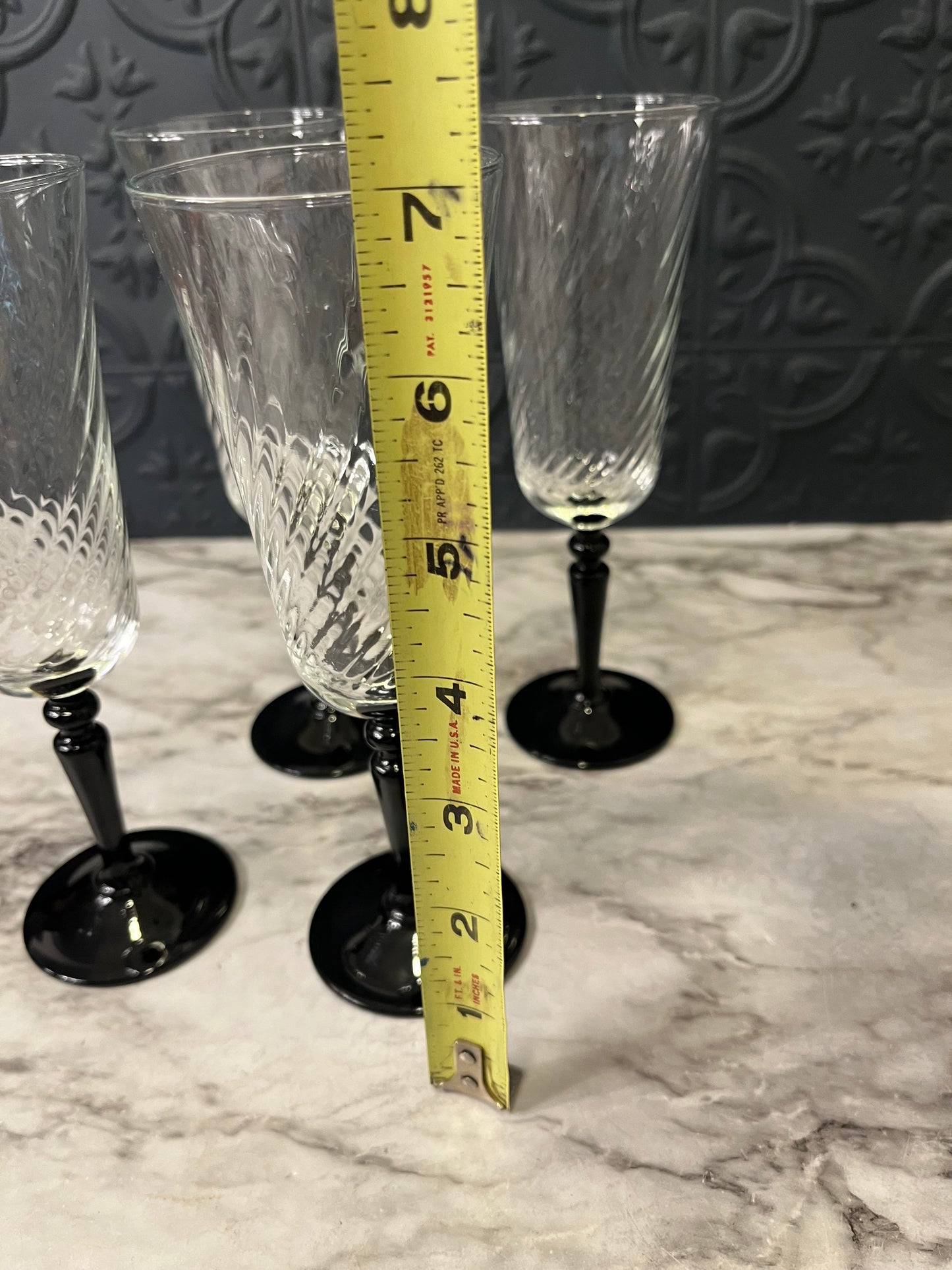 Set of 4 Luminarc Black Stem Crystal Flutes