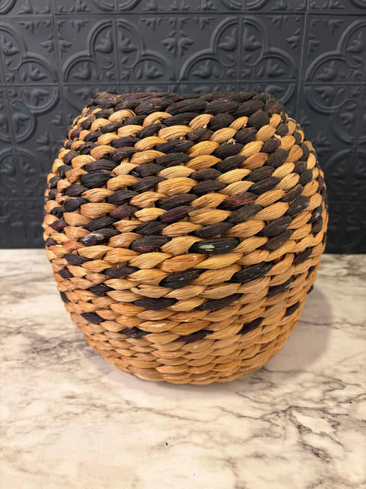 Woven Seagrass Round Basket