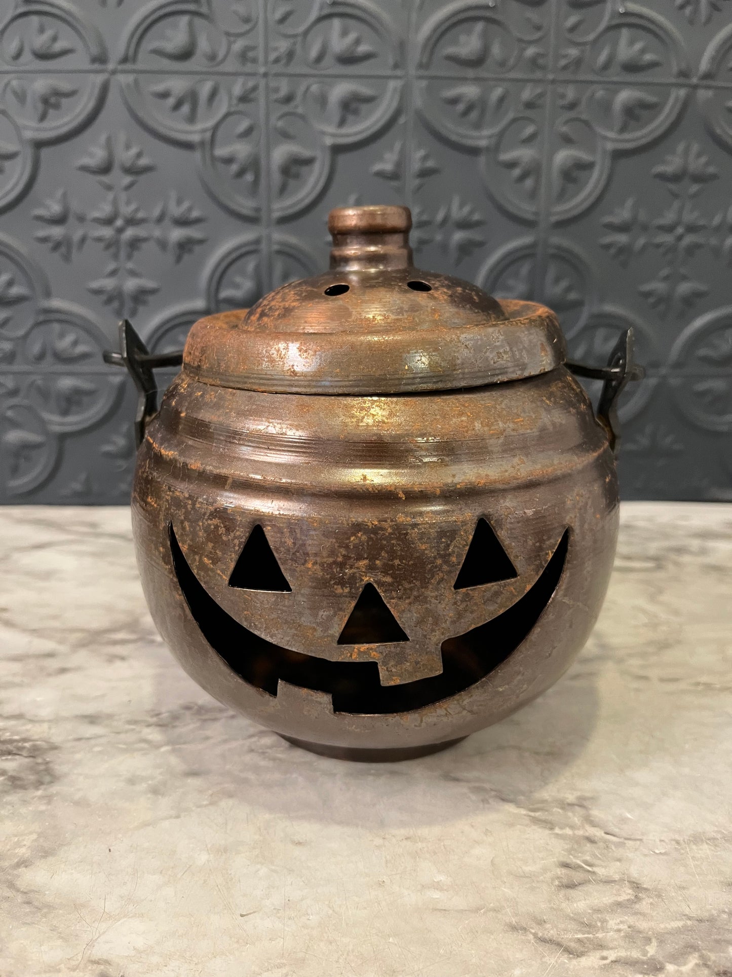 Hosley Metal Jack O'Lantern with Handle