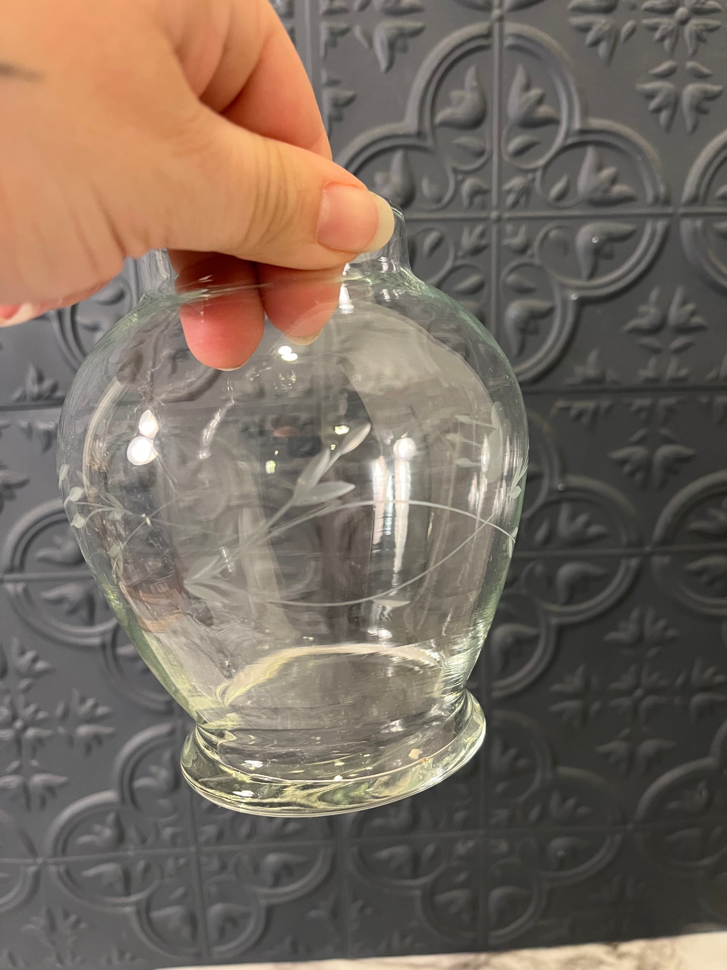 Glass apothecary jar with etching