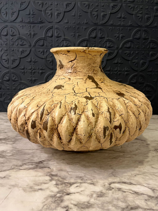 Round Distressed Cream Vase