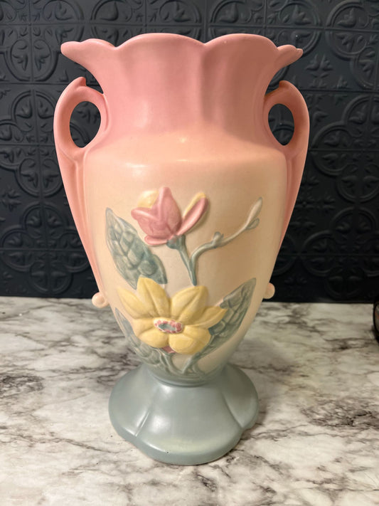Hull Pottery Magnolia vase