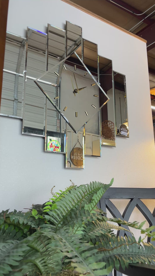 Vintage 7 panel Mirror Clock